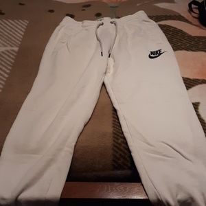 Nike women sweatpants